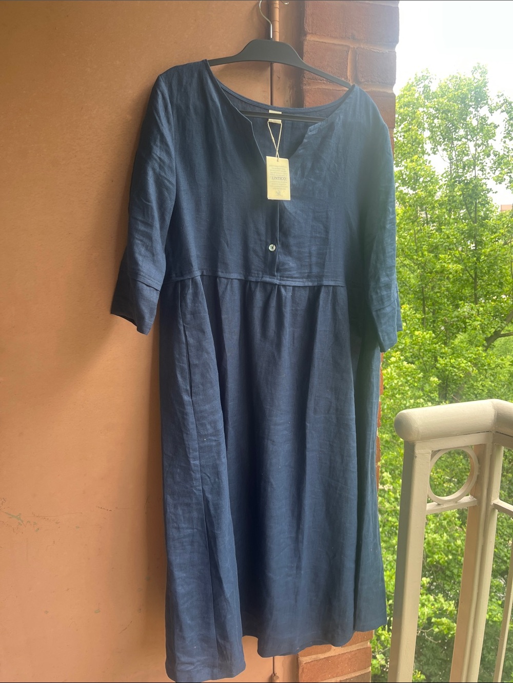 Lintico Navy Blue Linen Midi Dress with pockets, new with tags